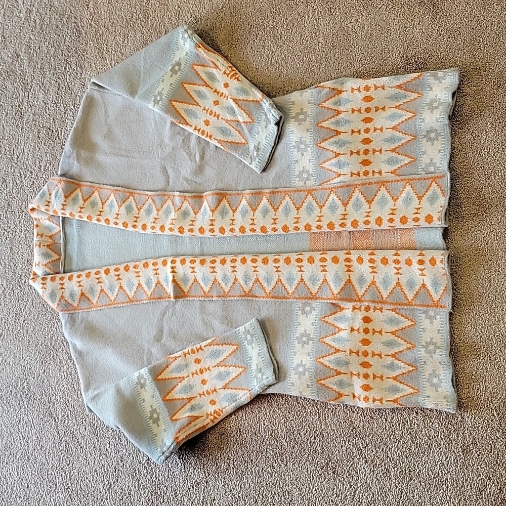 NWOT Acelitt Aztec cardigan size XL